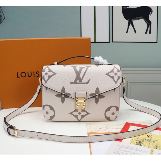 LV POCHETTE METIS