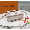 LV POCHETTE METIS