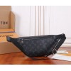 LV DISCOVERY BUMBAG PM MONOGRAM ECLIPSE CANVAS