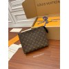 LV POCHE TOILETTE NM MONOGRAM