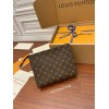 LV POCHE TOILETTE NM MONOGRAM