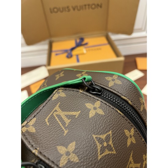 LV DOPP KIT TOILET POUCH