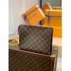 LV MONOGRAM TOILETRY POUCH 26