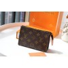 LV POUCH TOILET 15