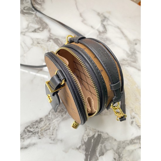 LV MINI BOITE CHAPEAU