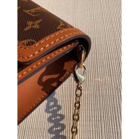 LV DAUPHINE CHAIN WALLET