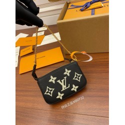 LV MINI POCHETTE ACCESSOIRES