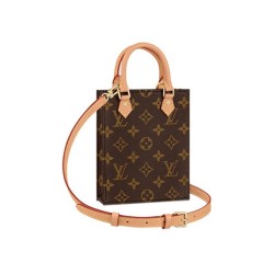 LV PETIT SAC PLAT