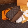 LV WALLET ON CHAIN IVY