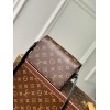 LV STEAMER WEARABLE WALLET