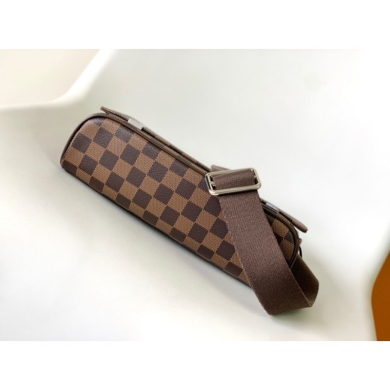 LV DISTRICT PM SHOULDER BAG