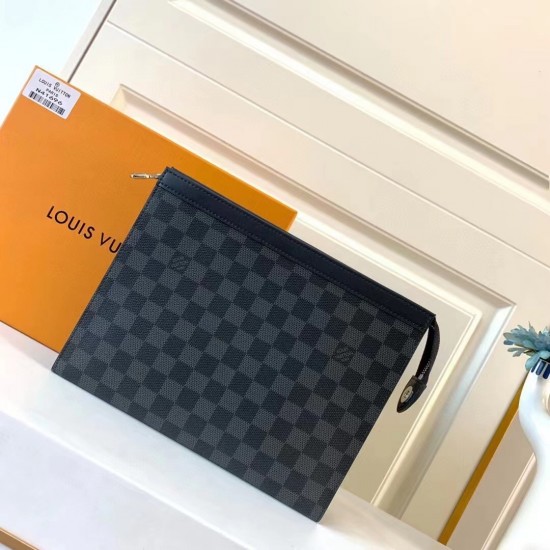 LV POCHETTE VOYAGE MM DAMIER GRAPHITE