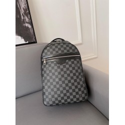 LV MICHAEL RUCKSACK BACKPACK