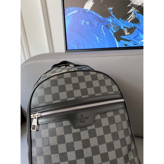 LV MICHAEL RUCKSACK BACKPACK