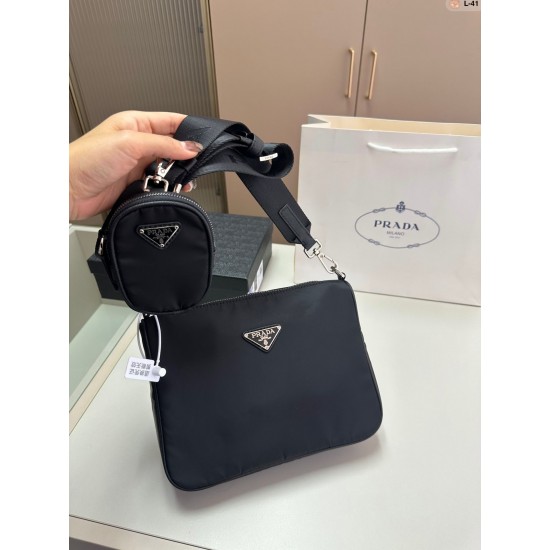 PRADA SAFFIANO-LEATHER SHOULDER BAG