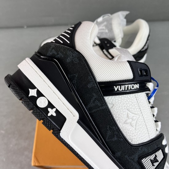 LV Trainer Sneaker