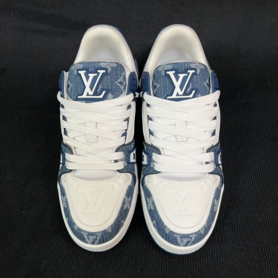 LV Trainer Sneaker