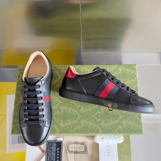 GUCCI ACE Sneaker Black Leather With Bee